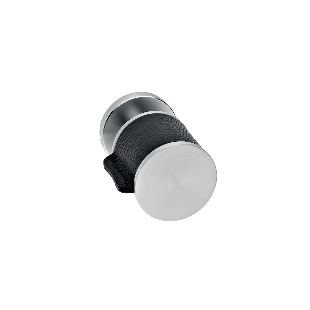 Puxador de porta SR.00.003.GN